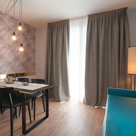 Residence Ten Suite * 리미니