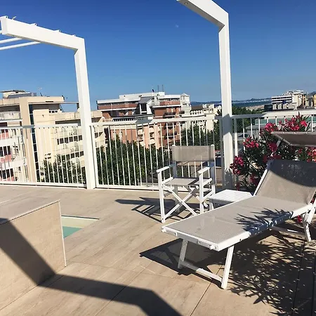 Residence Ten Suite * 리미니