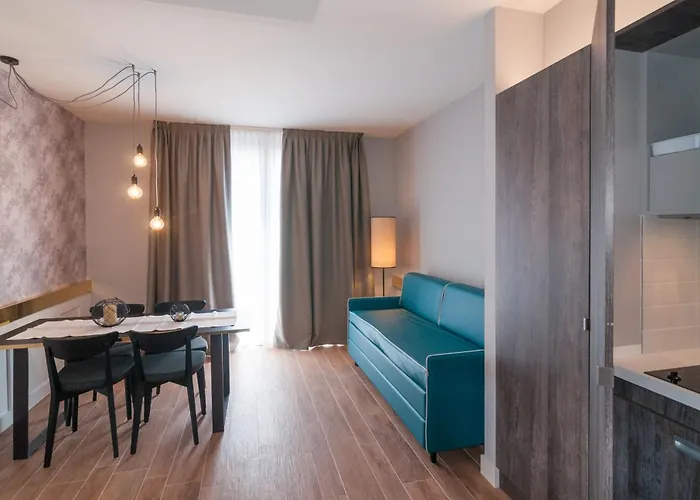 Residence Ten Suite Apartament