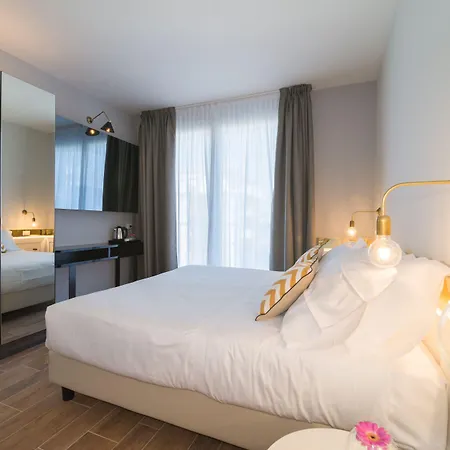 아파트 Residence Ten Suite *