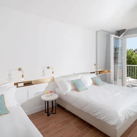 Residence Ten Suite Apartmán *