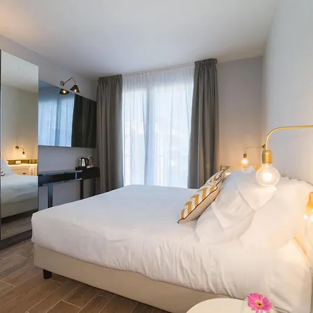 Residence Ten Suite Apartmán *