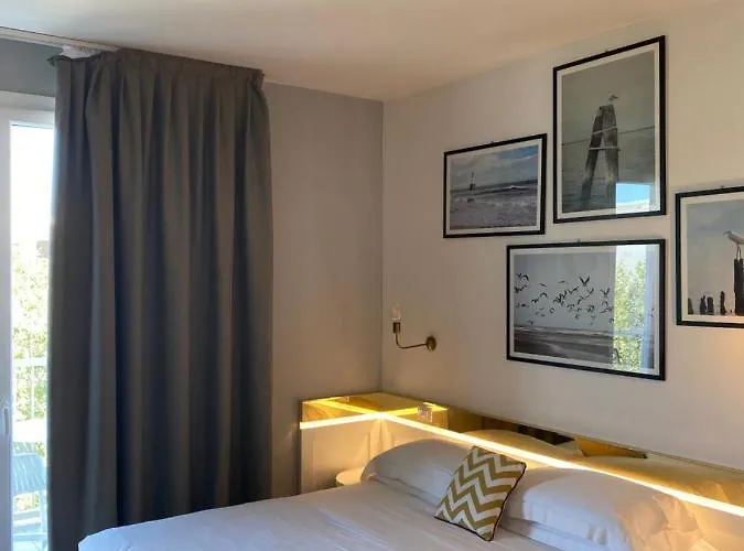 Residence Ten Suite *