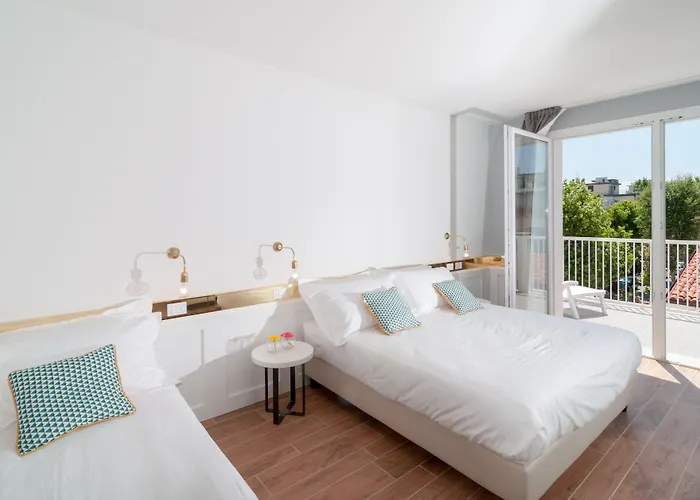 Residence Ten Suite Apartment Rimini