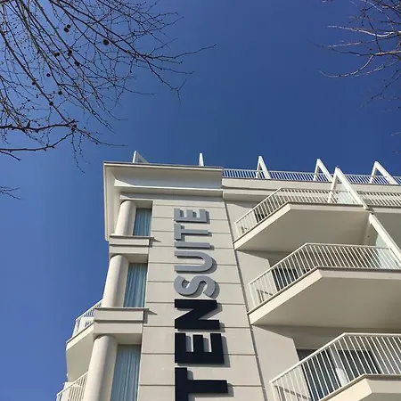 アパート Residence Ten Suite リミニ