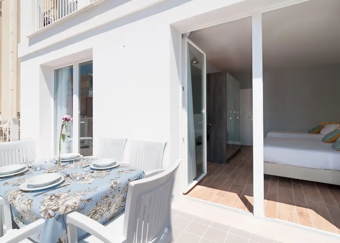 Residence Ten Suite דירה *